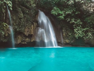 Kawasan Falls from the pinay solo back packer